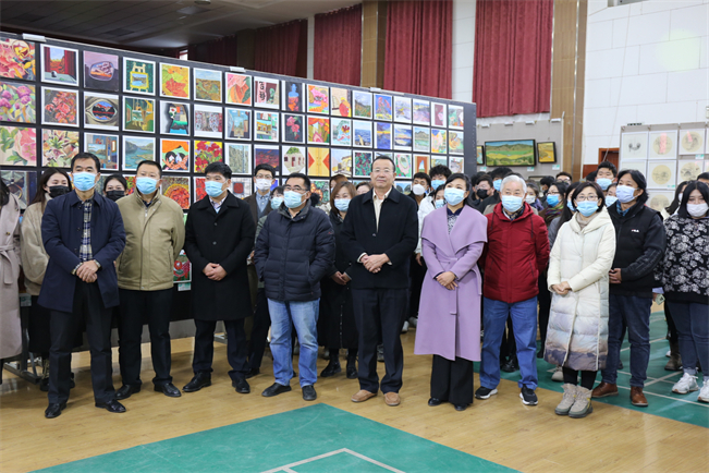 参会领导.jpg