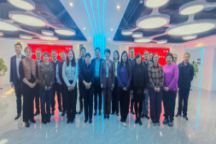 商学院教师参加“智汇数字新经济，融创金融新科技”主题研讨会