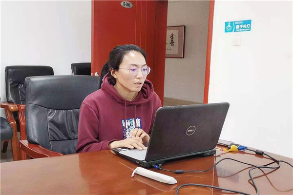 苏弥雅老师发言_副本.jpg