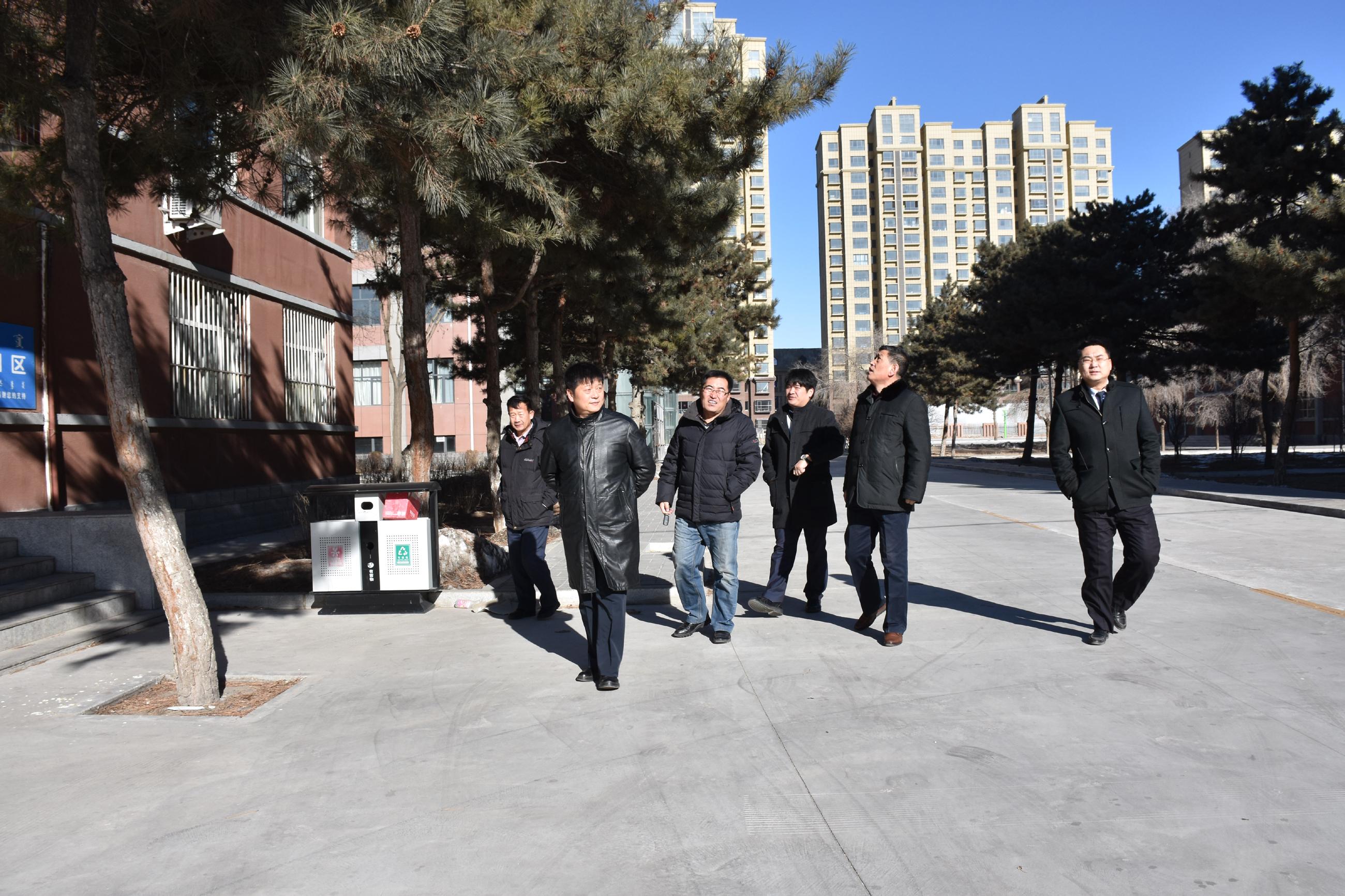 Beat365官网领导视察慰问春节期间工作人员